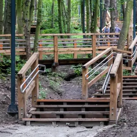 Z 2 Sypialniami I 2 Lazienkami Apartman Gdynia